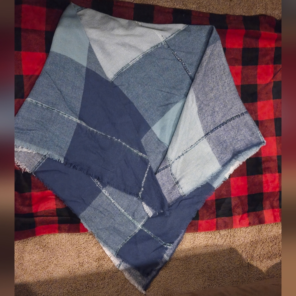 LC Lauren Conrad Navy Plaid Scarf/wrap